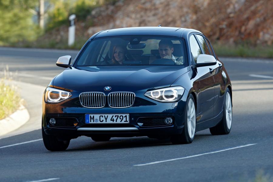  BMW 1-Series 2012 года  (фото 30 из 161)